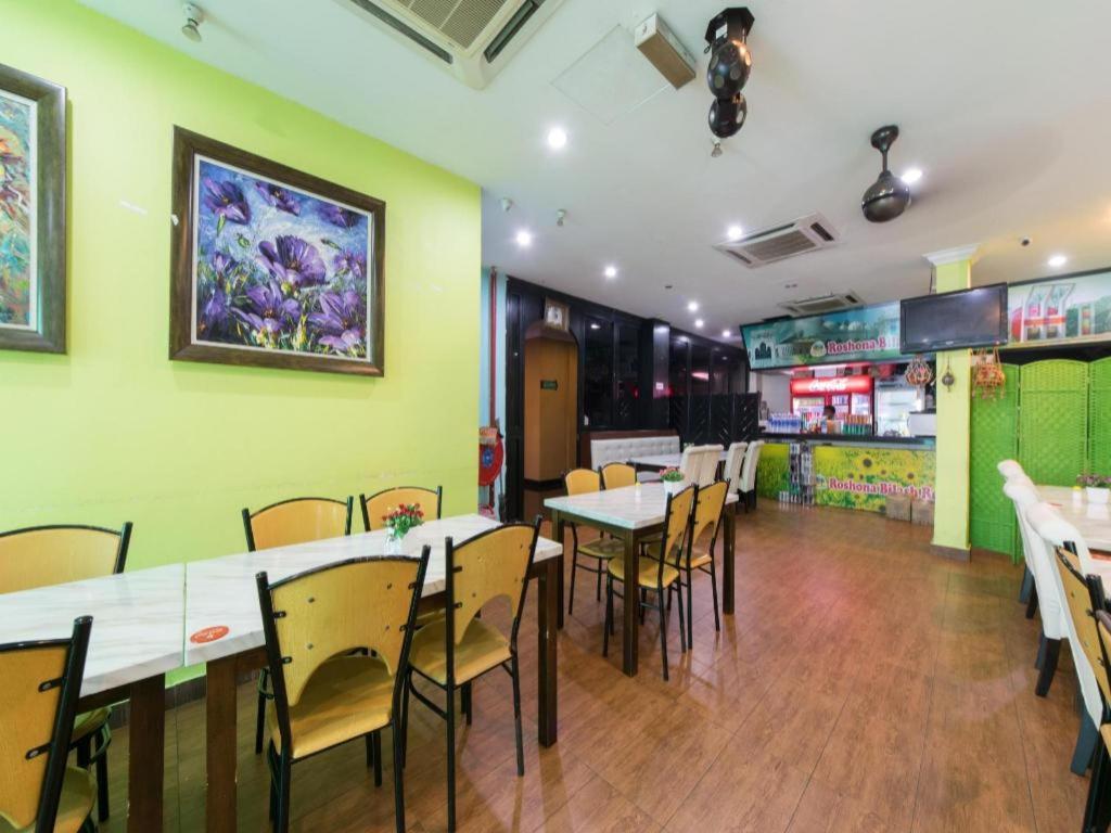 Oyo 126 Rae Hotel Kuala Lumpur Exterior photo