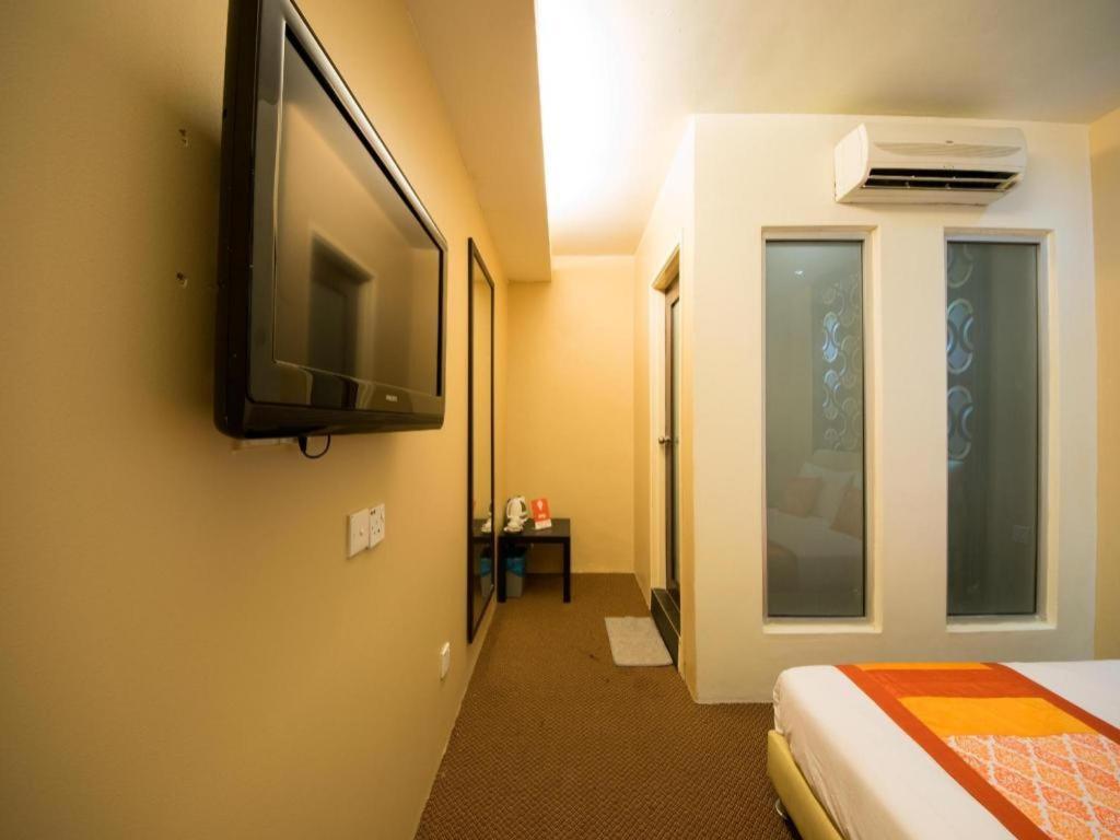 Oyo 126 Rae Hotel Kuala Lumpur Exterior photo