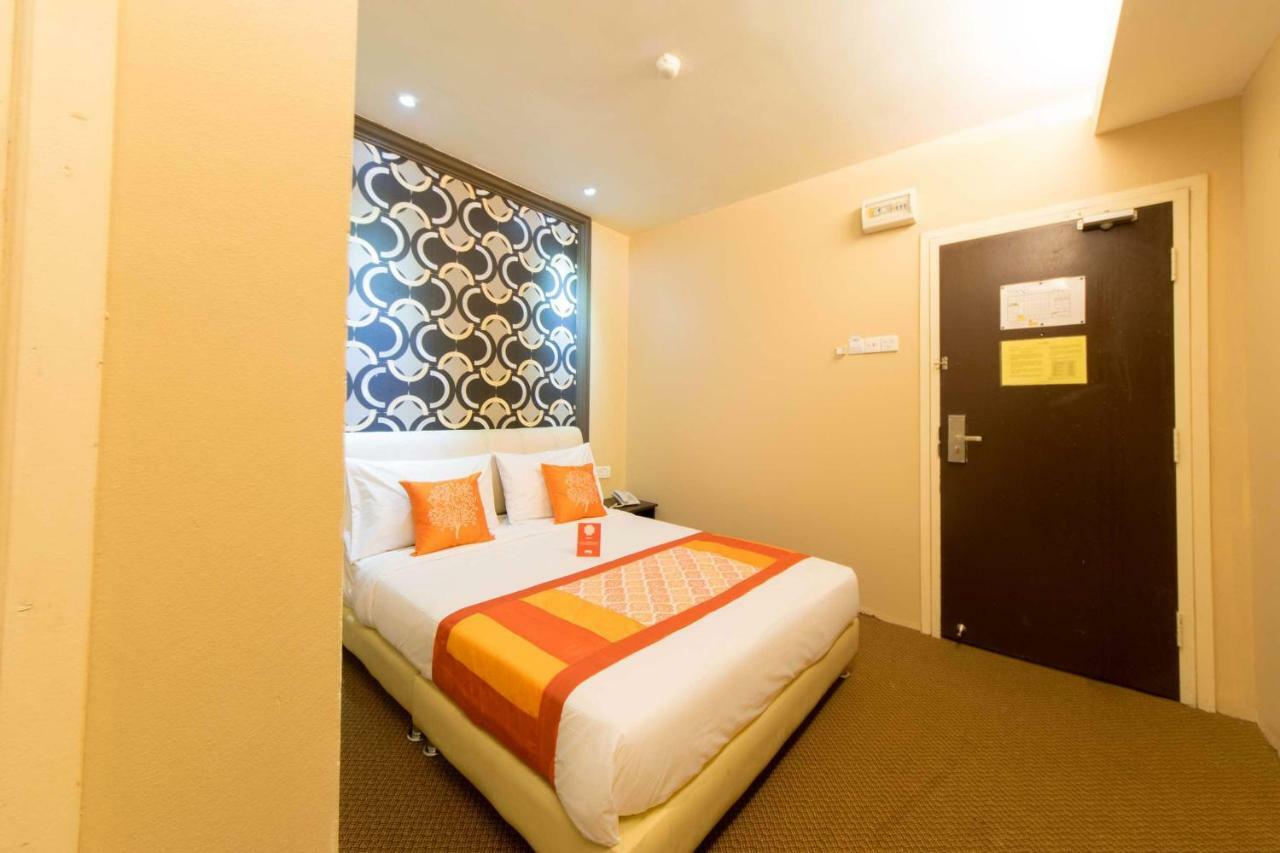 Oyo 126 Rae Hotel Kuala Lumpur Exterior photo